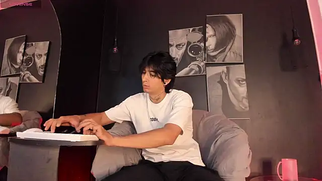 Snapshot of jett_savage chatting on 23, 9, 2025 jett savage online show from 23, 9, 2025