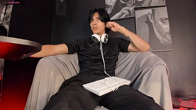 Snapshot of jett_savage chatting on 24, 9, 2025 jett savage online show from 24, 9, 2025