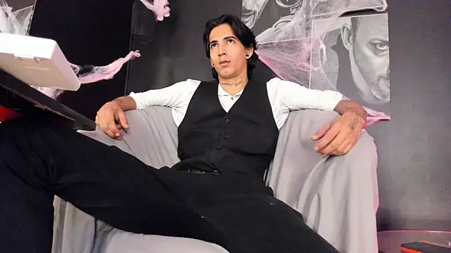 Snapshot of jett_savage chatting on 15, 10, 2025 jett savage online show from 15, 10, 2025