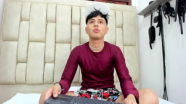 Snapshot of Felipe_Cold chatting on 21, 9, 2025 Felipe Cold online show from 21, 9, 2025