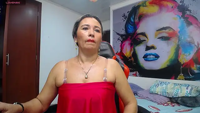 Snapshot of noelia_milf19 chatting on 2, 3, 2026 noelia milf19 online show from 2, 3, 2026