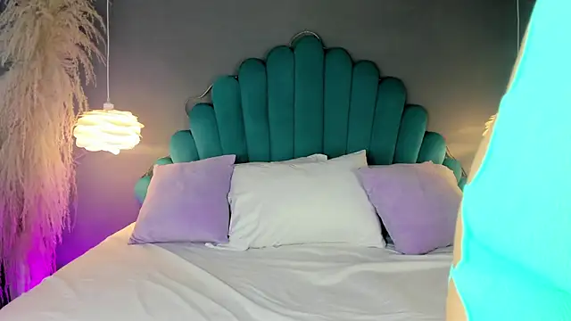 SweetAnngell online show from 25, 9, 2025