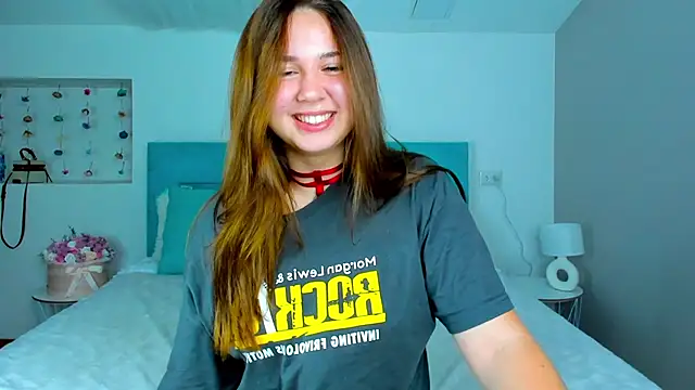 Snapshot of Blush_Beauty__ chatting on 21, 9, 2025 Blush Beauty online show from 21, 9, 2025