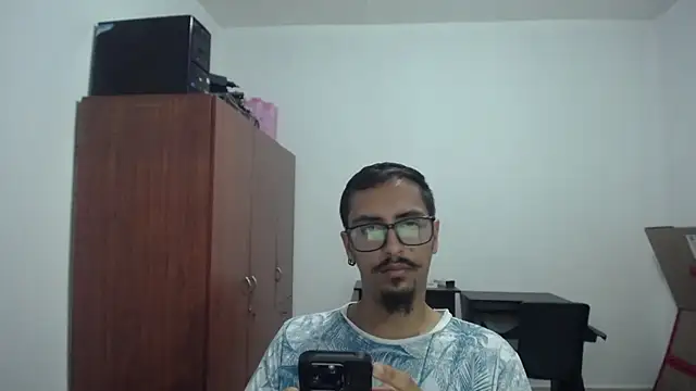 juannebula online show from 30, 9, 2025