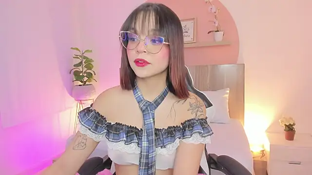 Clara Luu online show from 14, 5, 2026
