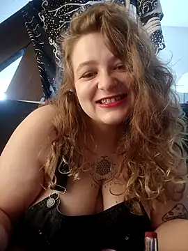 LilouCuriosity online show from 22, 10, 2025