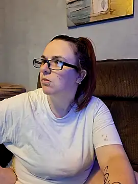 Snapshot of queenpeaches121 chatting on 9, 3, 2026 queenpeaches121 online show from 9, 3, 2026