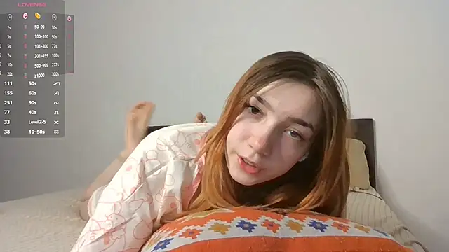 Snapshot of RedheadMisty chatting on 21, 10, 2025 RedheadMisty online show from 21, 10, 2025