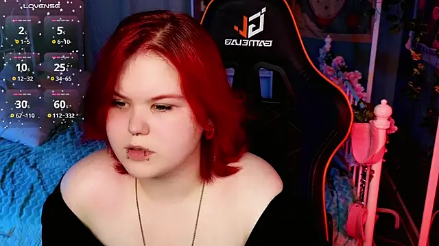 fillisfox  online show from 10, 9, 2025