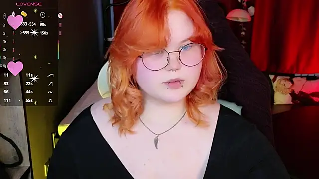 fillisfox  online show from 12, 4, 2026