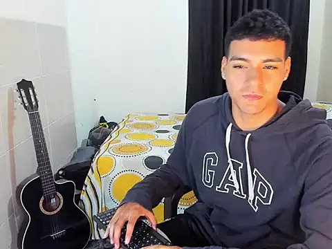 TeamPorn 19 online show from 11, 9, 2025