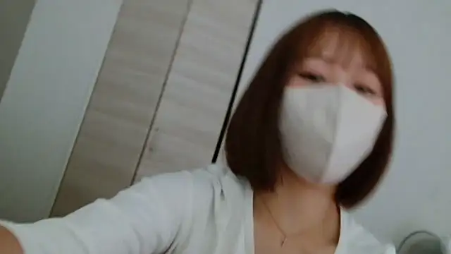JURIO0715 online show from 25, 6, 2026