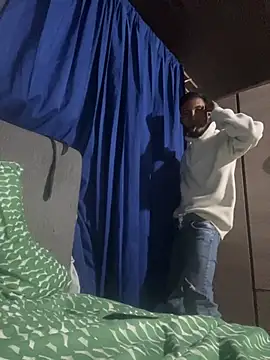 Snapshot of leinad_or97 chatting on 19, 1, 2026 leinad or97 online show from 19, 1, 2026