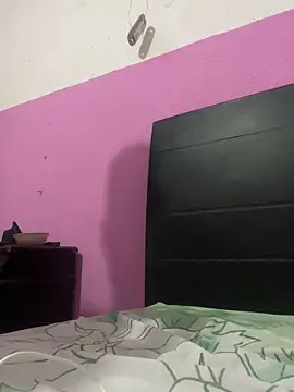 Snapshot of leinad_or97 chatting on 21, 2, 2026 leinad or97 online show from 21, 2, 2026