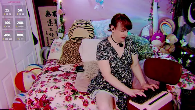 Snapshot of Maddy_cat_91 chatting on 20, 5, 2026 Maddy cat 91 online show from 20, 5, 2026
