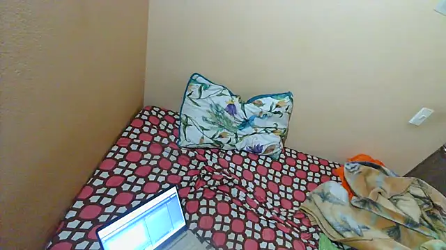 Juuaanp3 online show from 28, 11, 2025