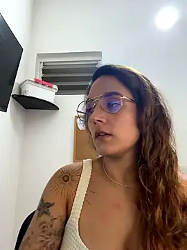 Sophia House  online show from 21, 10, 2025