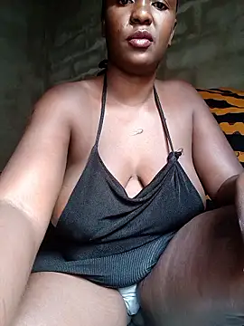 Snapshot of DarkQueen_94 chatting on 8, 1, 2026 DarkQueen 94 online show from 8, 1, 2026