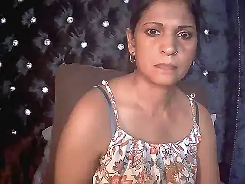 Snapshot of indianlusyy chatting on 14, 10, 2025 indianlusyy online show from 14, 10, 2025