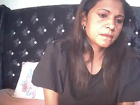Snapshot of indianlusyy chatting on 16, 10, 2025 indianlusyy online show from 16, 10, 2025