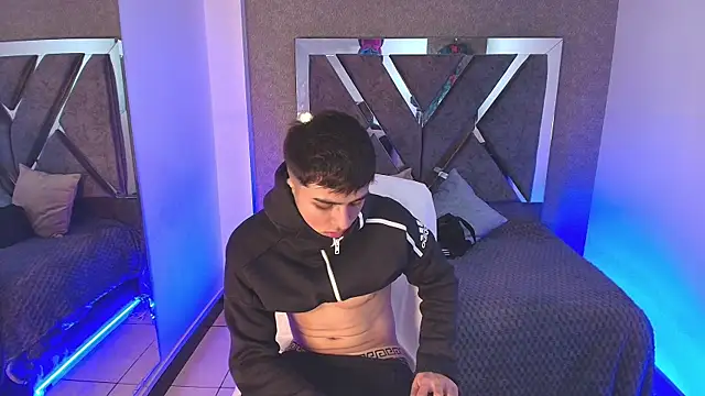 lian fooox online show from 11, 9, 2025