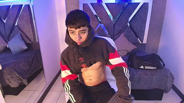 lian fooox online show from 18, 9, 2025