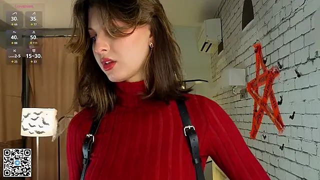 Snapshot of LorinaMaffitt chatting on 31, 10, 2025 LorinaMaffitt online show from 31, 10, 2025