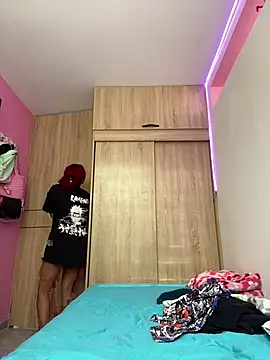 kitty moon1 online show from 6, 10, 2025