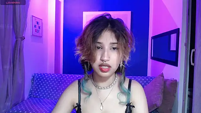 VenusMist online show from 6, 10, 2025