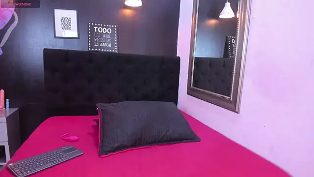 tiiny emilly online show from 7, 10, 2025