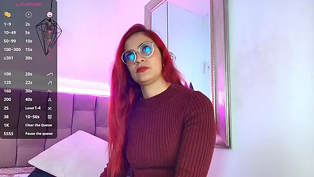 tiiny emilly online show from 23, 3, 2026