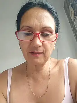 Snapshot of Ternura_Prohibida chatting on 7, 7, 2026 Ternura Prohibida online show from 7, 7, 2026