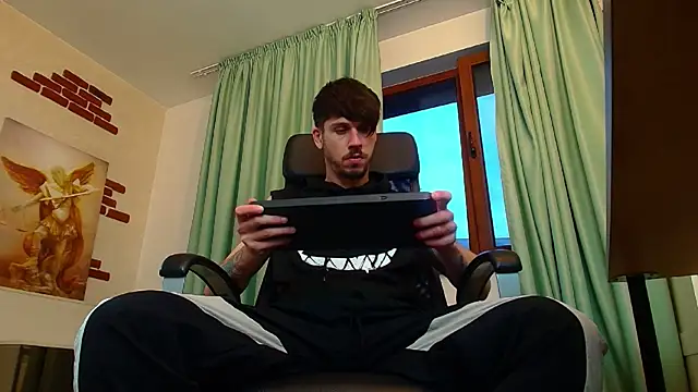 JonahShaw online show from 30, 9, 2025