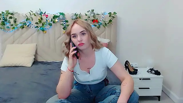 LiluMoon   online show from 29, 4, 2026