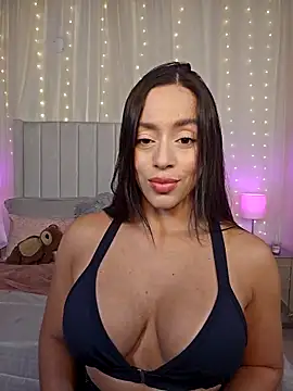 AriadnaTaylor online show from 8, 5, 2026