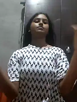 Snapshot of Tara2007 chatting on 7, 10, 2025 Tara2007 online show from 7, 10, 2025