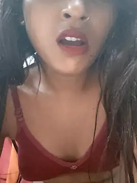 Snapshot of Tara2007 chatting on 7, 11, 2025 Tara2007 online show from 7, 11, 2025