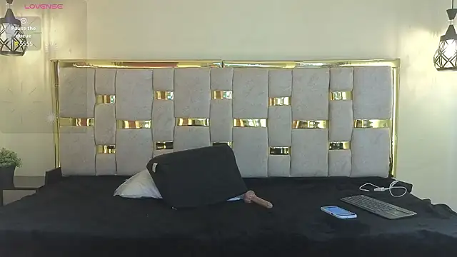 Snapshot of shantall_05 chatting on 13, 1, 2026 shantall 05 online show from 13, 1, 2026