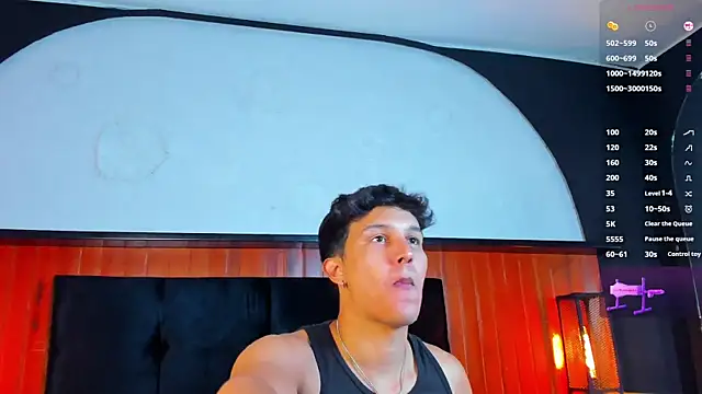 Leo Savage  online show from 4, 5, 2026