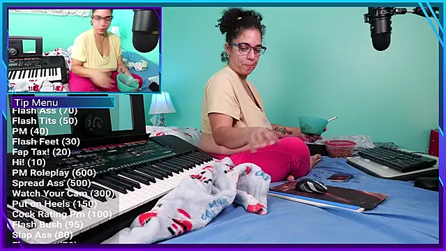 Snapshot of nsfwismorefun chatting on 11, 11, 2025 nsfwismorefun online show from 11, 11, 2025