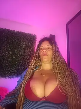 Snapshot of Eva_Luxei chatting on 22, 9, 2025 Eva Luxei online show from 22, 9, 2025