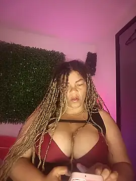 Snapshot of Eva_Luxei chatting on 11, 10, 2025 Eva Luxei online show from 11, 10, 2025