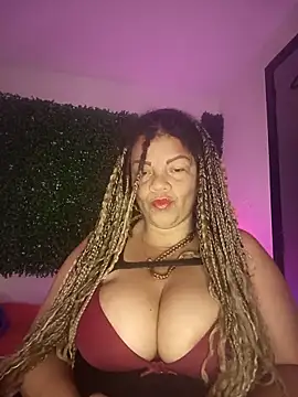 Snapshot of Eva_Luxei chatting on 14, 10, 2025 Eva Luxei online show from 14, 10, 2025