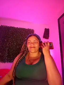 Snapshot of Eva_Luxei chatting on 20, 10, 2025 Eva Luxei online show from 20, 10, 2025