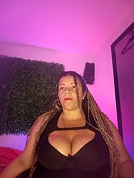 Snapshot of Eva_Luxei chatting on 24, 10, 2025 Eva Luxei online show from 24, 10, 2025