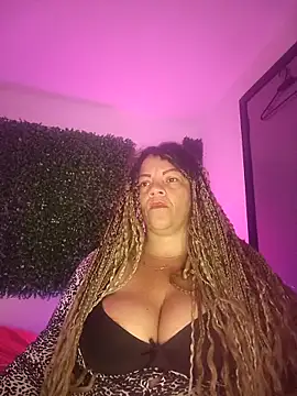 Snapshot of Eva_Luxei chatting on 25, 10, 2025 Eva Luxei online show from 25, 10, 2025