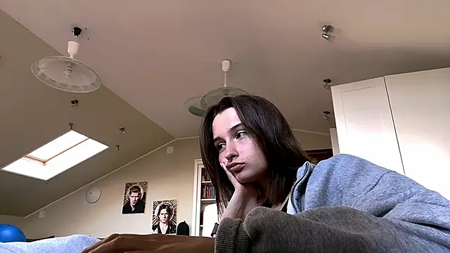 Snapshot of DarlineBrustera chatting on 13, 9, 2025 DarlineBrustera online show from 13, 9, 2025