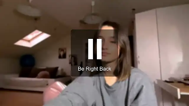 Snapshot of DarlineBrustera chatting on 5, 10, 2025 DarlineBrustera online show from 5, 10, 2025