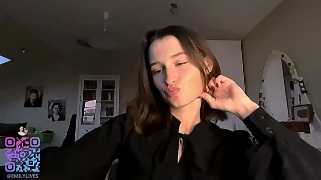 Snapshot of DarlineBrustera chatting on 26, 10, 2025 DarlineBrustera online show from 26, 10, 2025