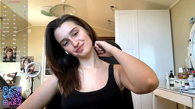 Snapshot of DarlineBrustera chatting on 3, 7, 2026 DarlineBrustera online show from 3, 7, 2026